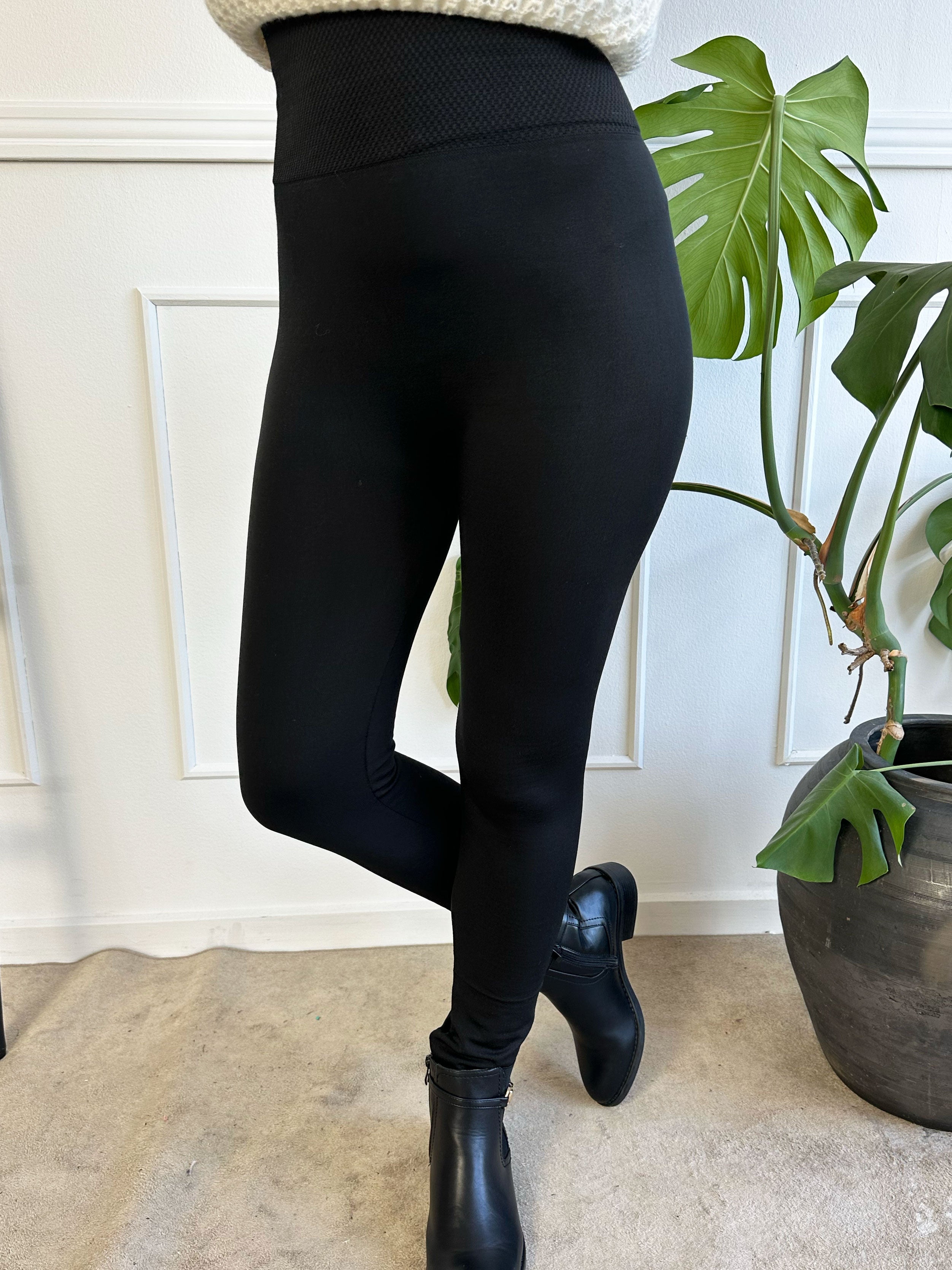 Yulia - Mjuka elastiska leggings